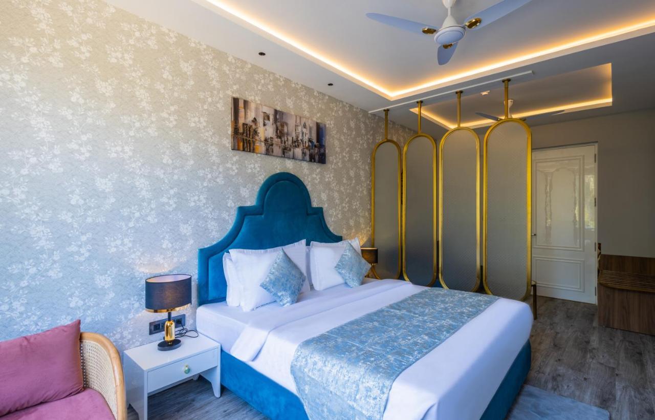 Renest Calangute Goa Hotel Exterior photo